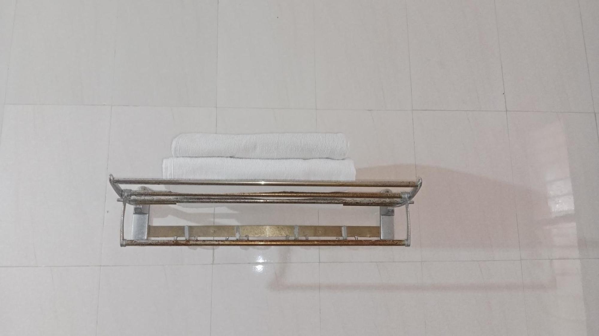 Hotel Swamiraj Indāpur Extérieur photo